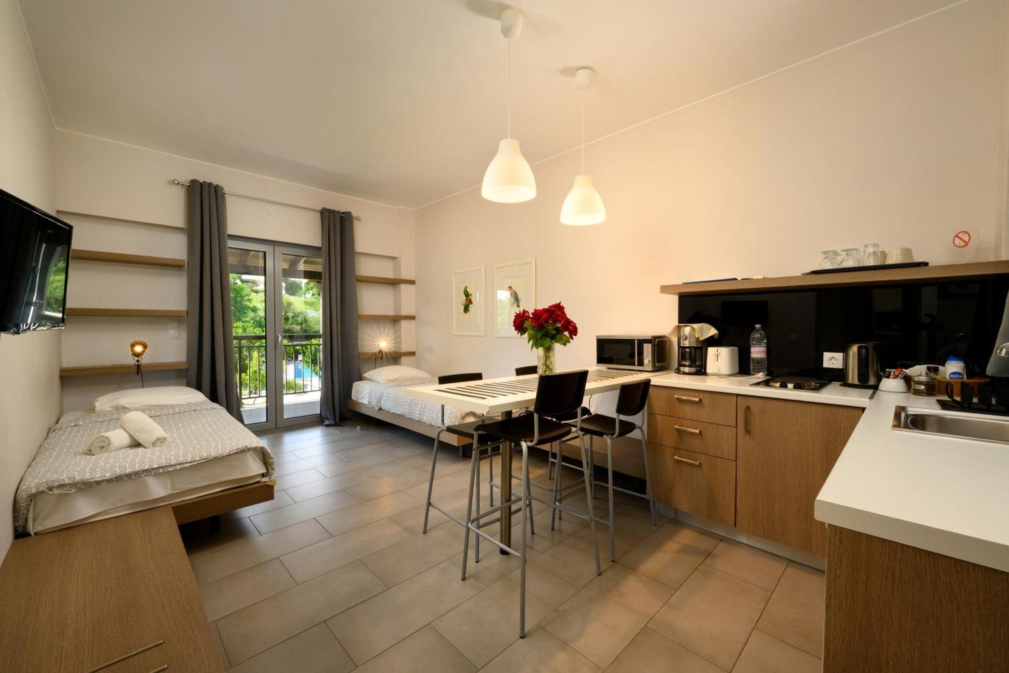 Orange Grove Suites Benitses  Ngoại thất bức ảnh