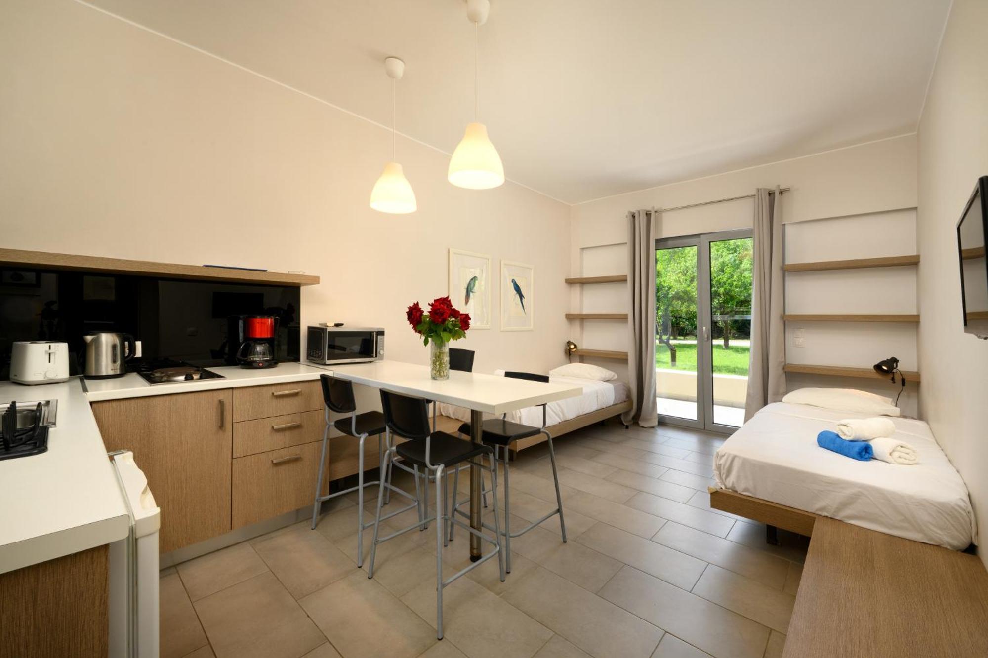 Orange Grove Suites Benitses  Ngoại thất bức ảnh